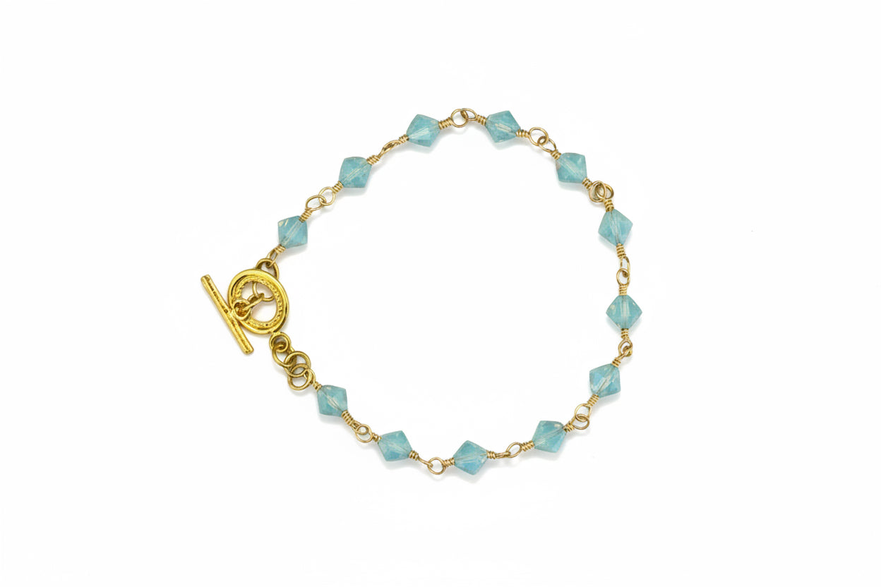 Swarovski Crystal and Gold Bracelet: Mint